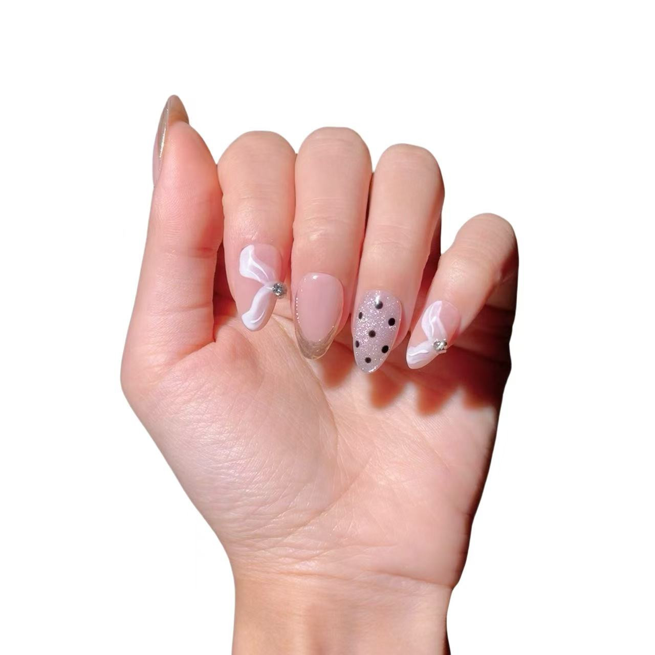Bows And Dots On Accent Nails Visual Idea Bows And Dots On Accent Nails Visual Idea — Dance Nails