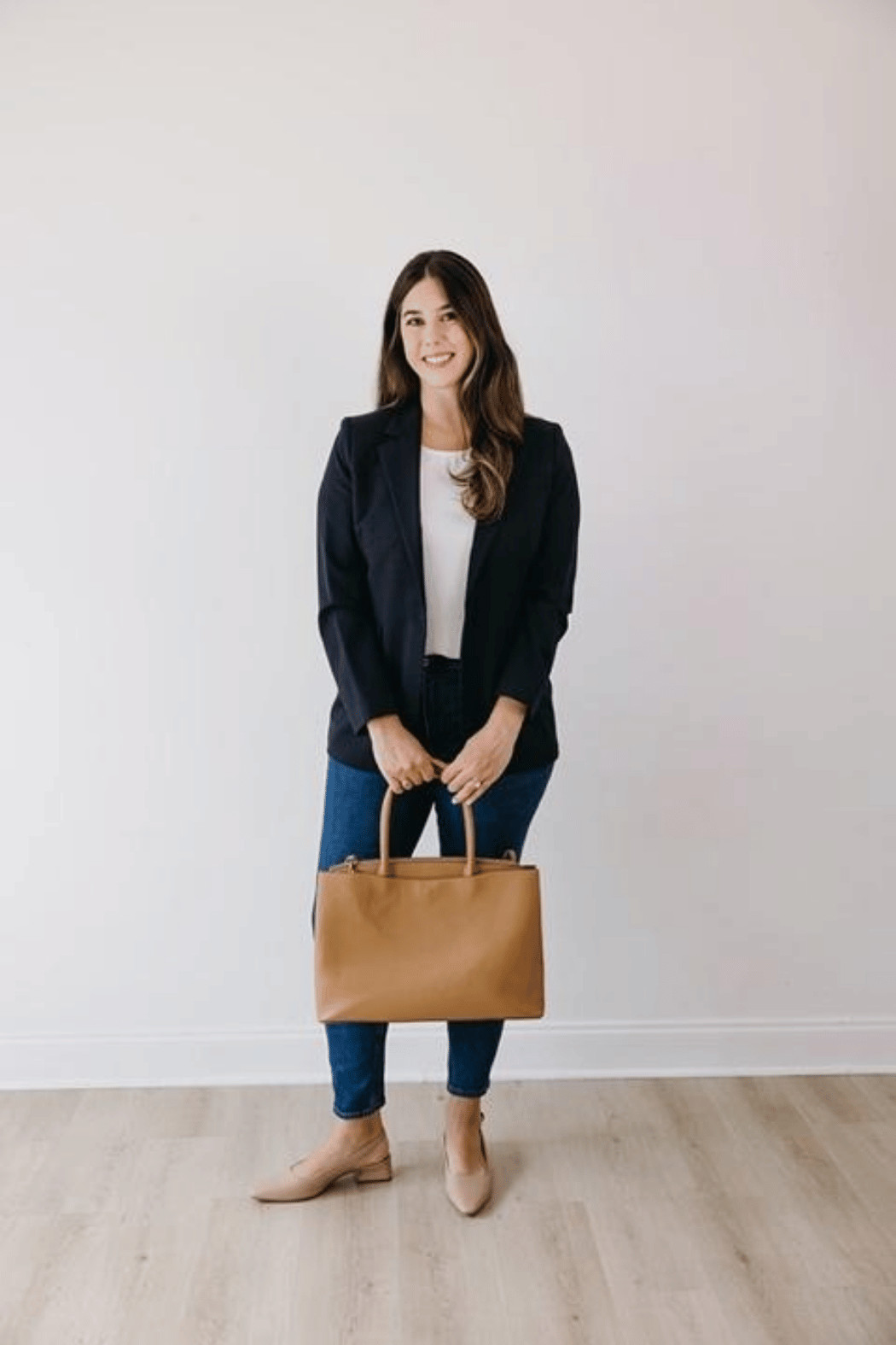 Linen Jacket with Knit Dress for Smart Casual Conference Style — Conference Outfits