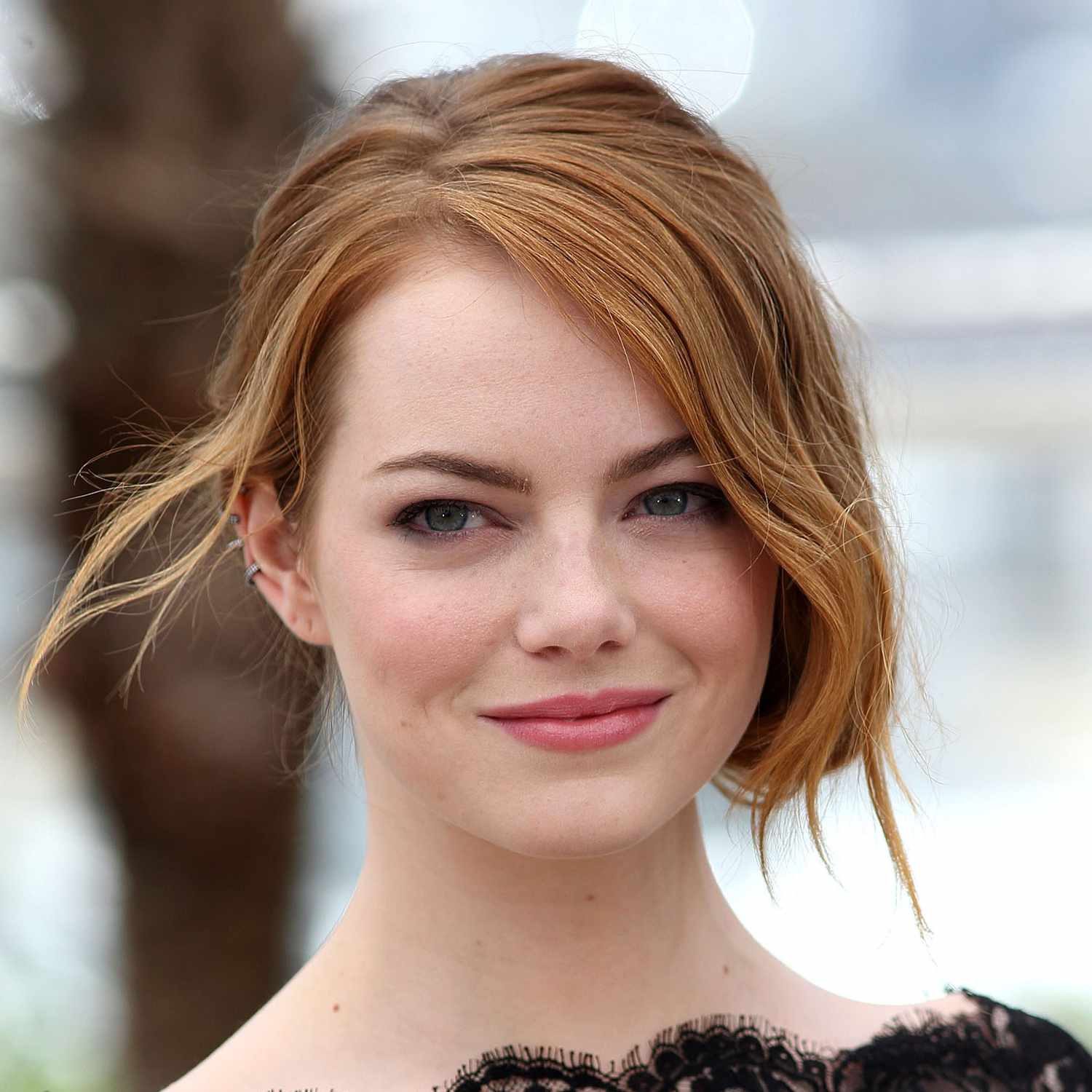 Chin Visual Idea Chin Visual Idea — Light Auburn Hair