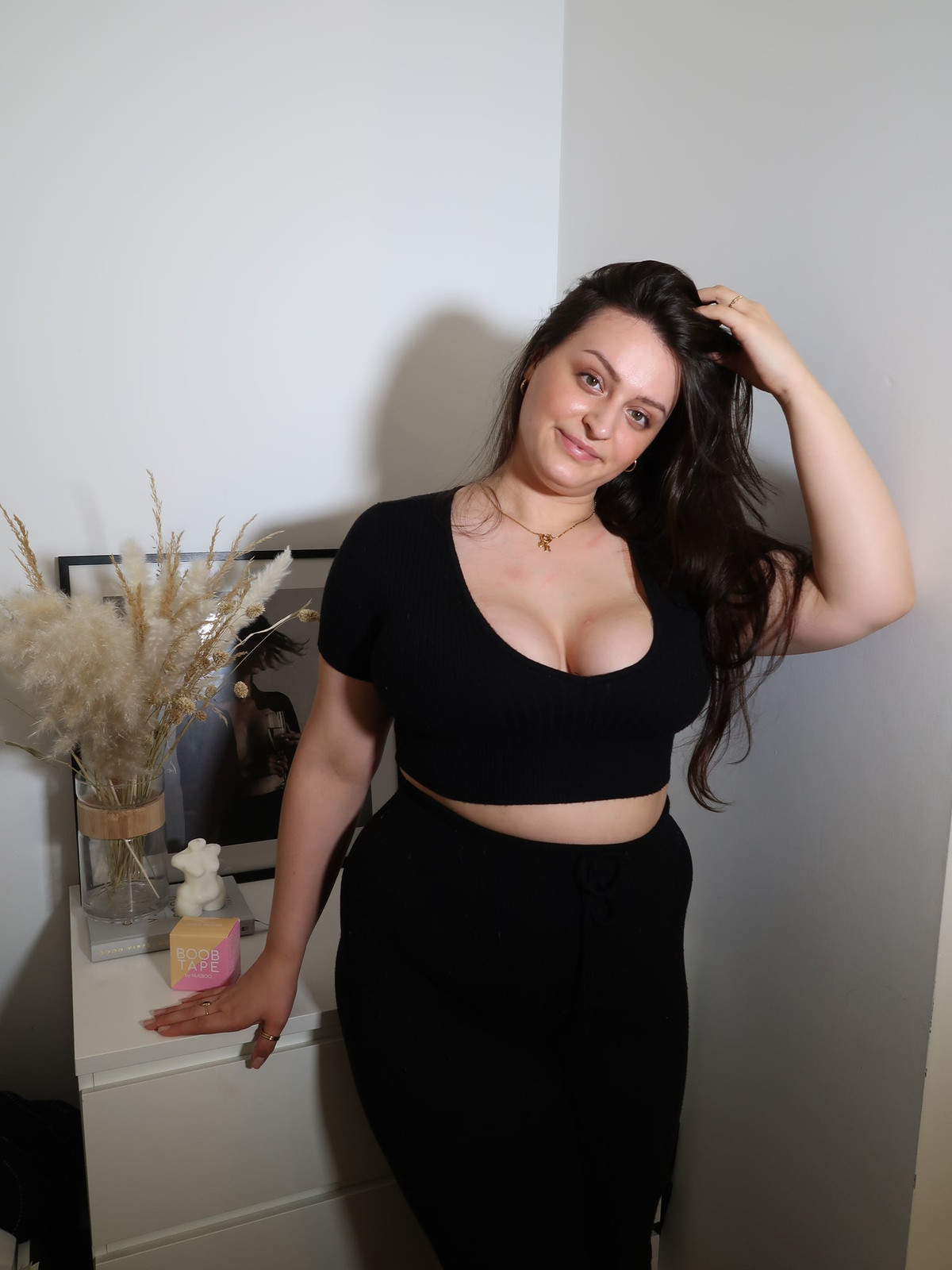 Woman Cute Outfits For Big Bust How To Dress For A Big Bust Style Tips And
