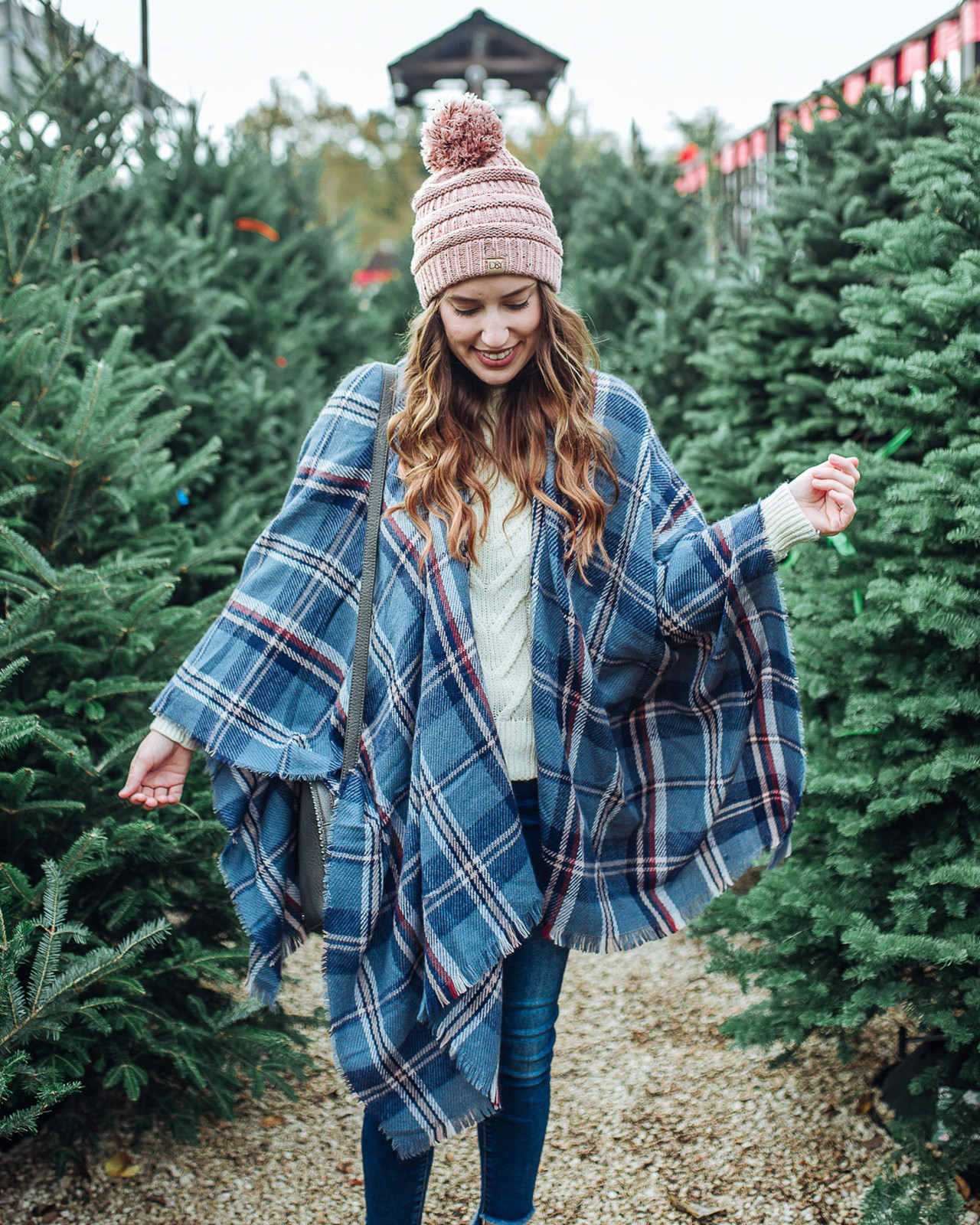 Cozy Plaid Poncho Over Cable Knit Sweater Cozy Plaid Poncho Over Cable Knit Sweater — Houston Outfits