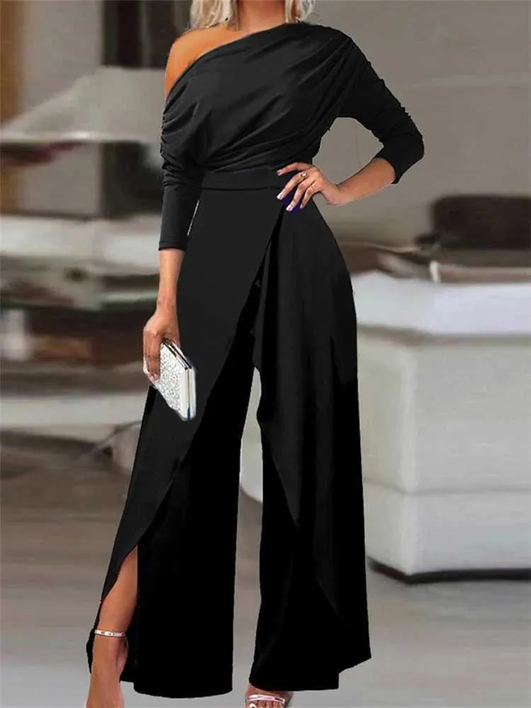 Elegant Black Crepe Jumpsuit for Evening Events Elegant Black Crepe Jumpsuit for Evening Events — Jumpsuits