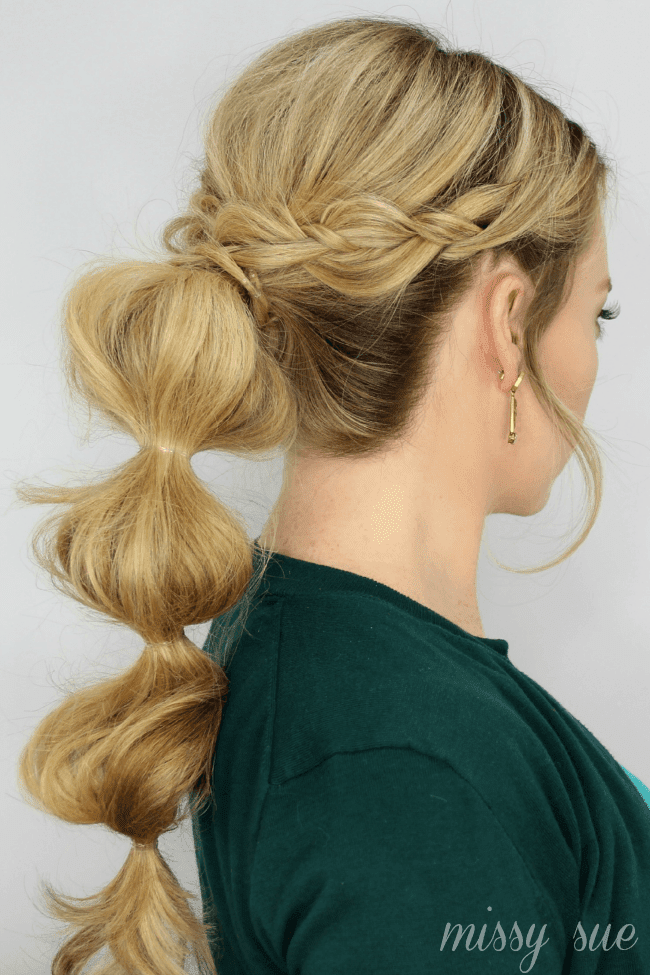 Side-Swept Bubble Braid With Accent Side-Swept Bubble Braid With Accent