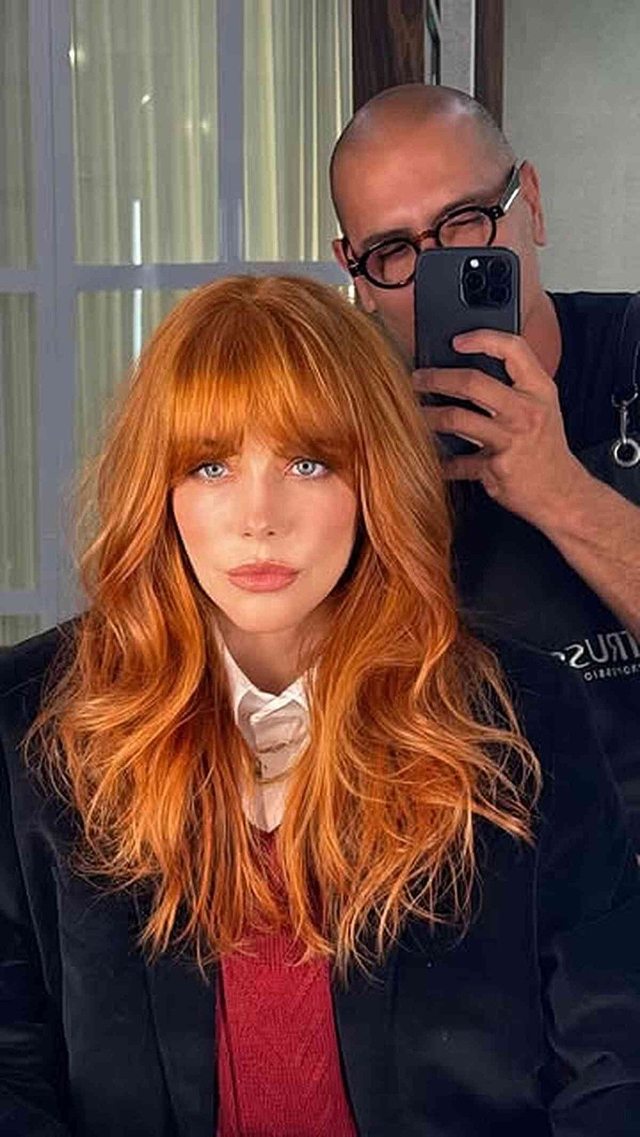 Voluminous Copper Lob With Curtain Bangs Voluminous Copper Lob With Curtain Bangs — Textured Fringe