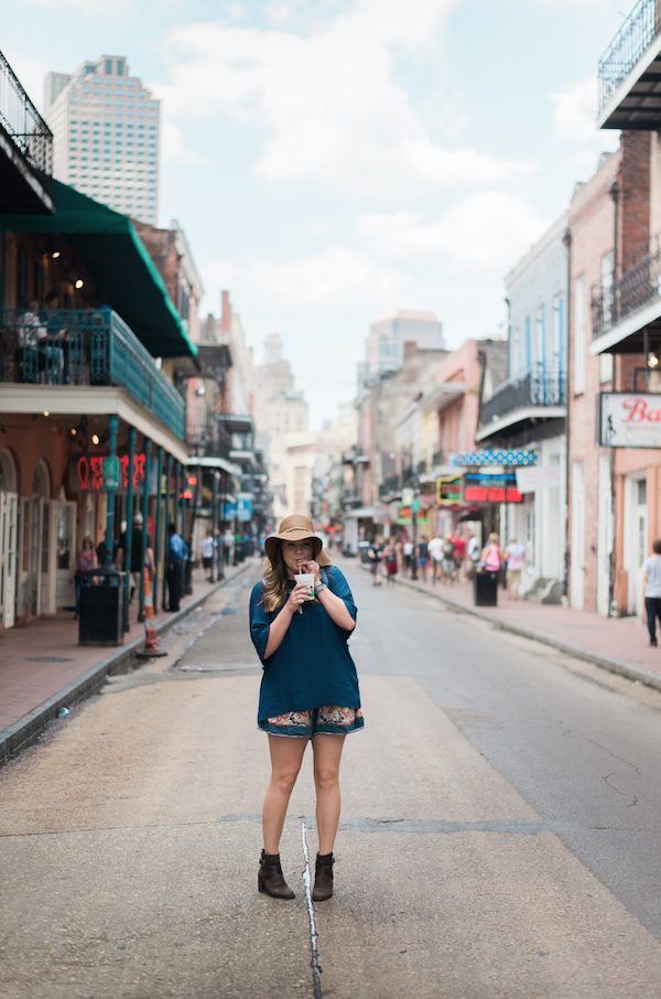 Oversized Top with Patterned Shorts and Bucket Hat Oversized Top with Patterned Shorts and Bucket Hat — New Orleans Outfits