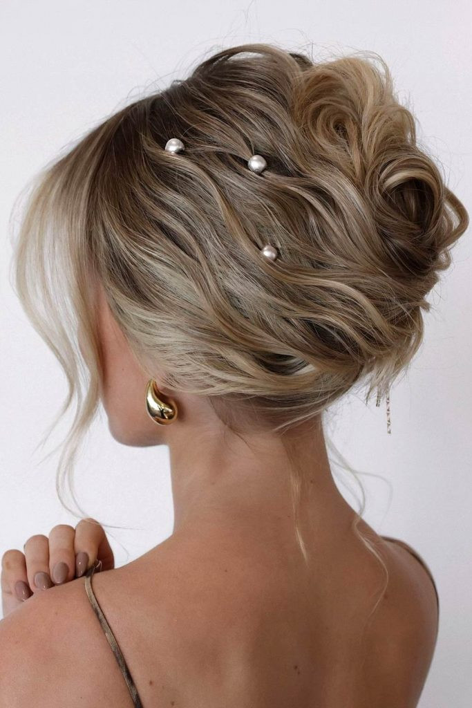 Stunning Homecoming Hairstyles: 35 Looks to Rock Your Night