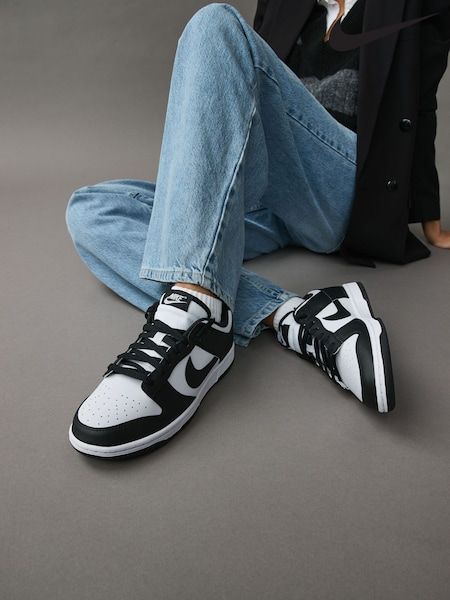 Black and White Dunks with a Blazer and Jeans Black and White Dunks with a Blazer and Jeans — Nike Dunk Outfits