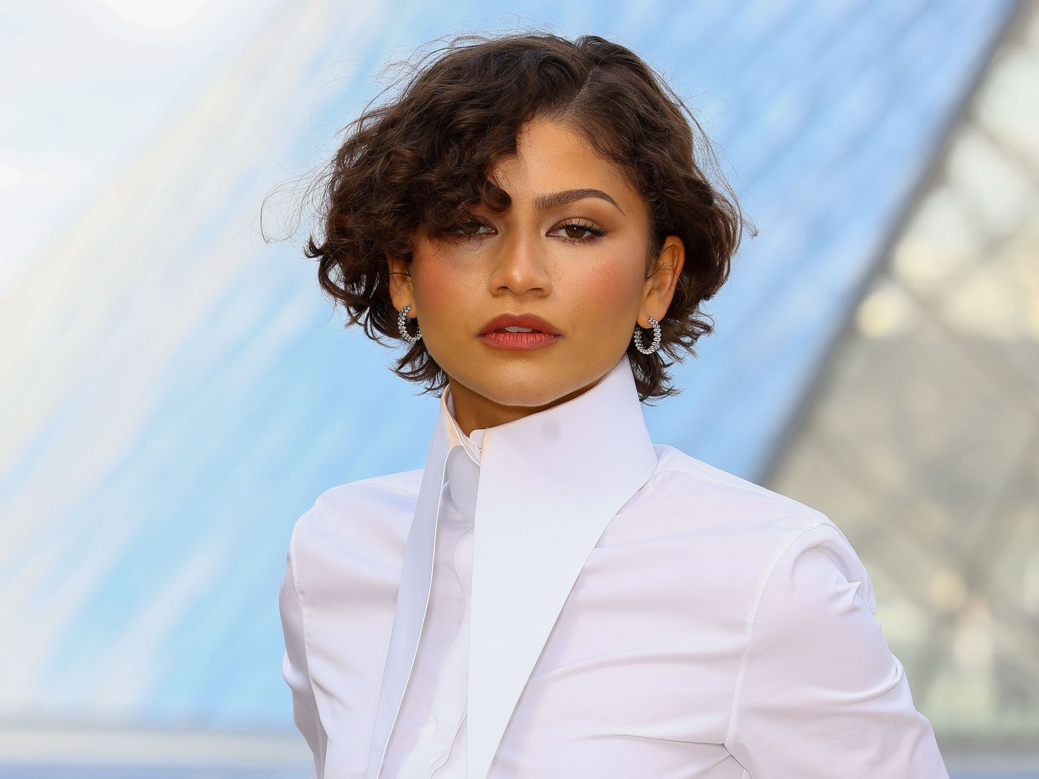 Defined Curls On Short Dark Hair — Hairstyles for Oval Faces