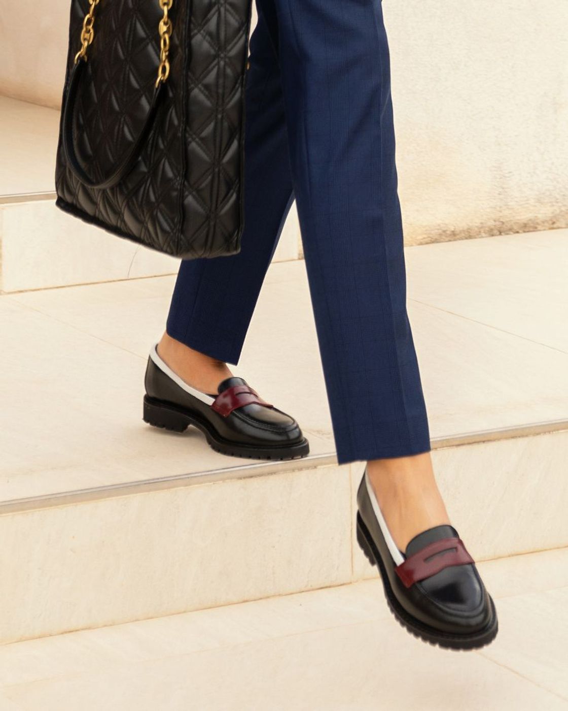 Navy Trousers with Two-Tone Loafers for a Smart Court Look Navy Trousers with Two-Tone Loafers for a Smart Court Look — Court Outfits