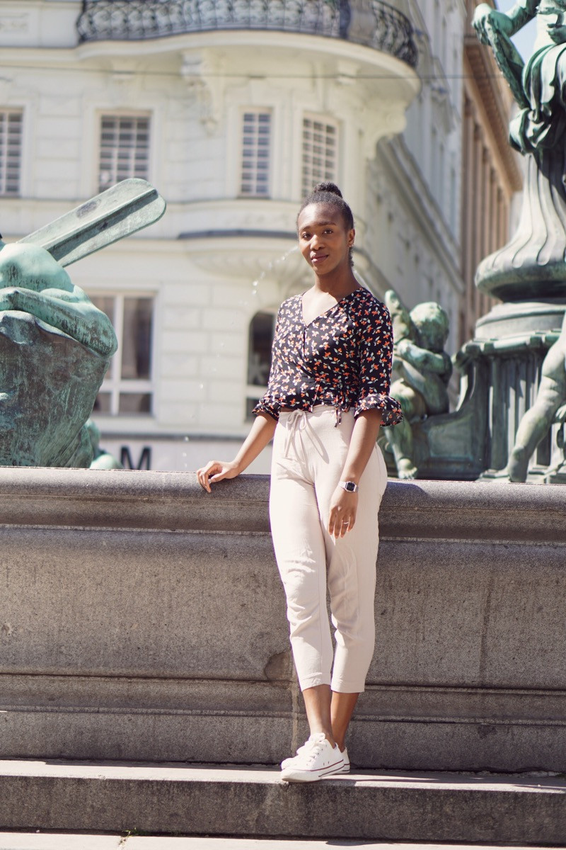 Floral Wrap Top and Beige Cropped Trousers Floral Wrap Top and Beige Cropped Trousers — Vienna Outfits