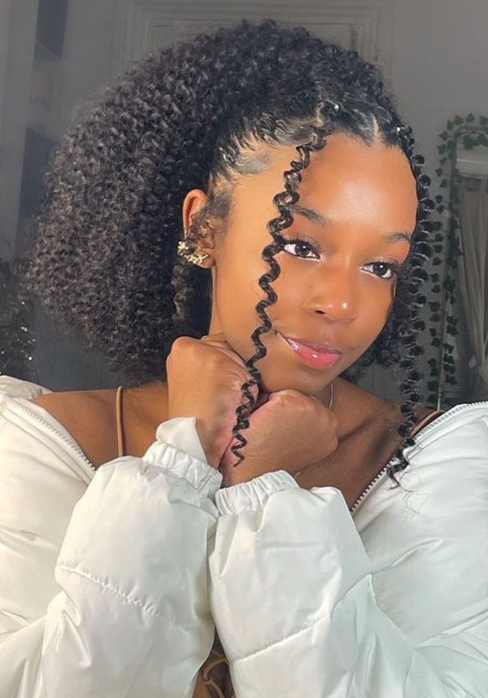 Top 10 Drawstring Ponytail Hairstyles For Natural Hair - CurlsQueen
