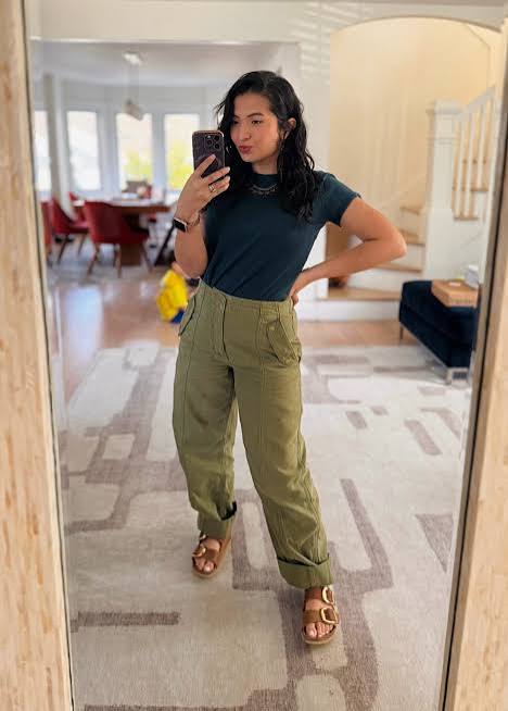 Everyday Comfort: Olive Green Cargos with a Navy Tee Everyday Comfort: Olive Green Cargos with a Navy Tee — Cargo Pants