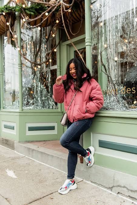 Pink Puffer Jacket with Skinny Jeans for Casual Winter Pink Puffer Jacket with Skinny Jeans for Casual Winter — Seattle Outfits
