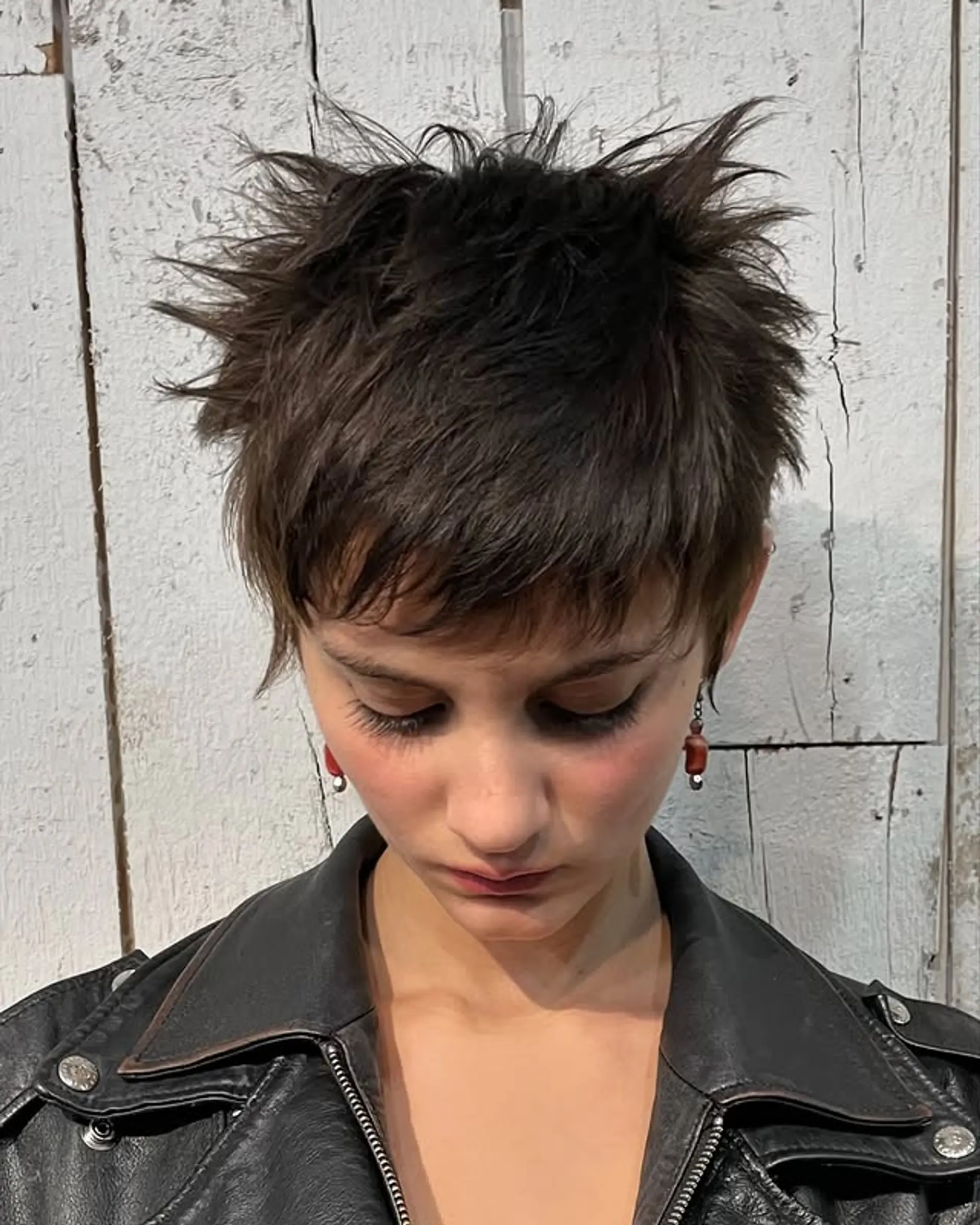 Dark Brown Mullet With Blunt Bangs — Choppy Layers