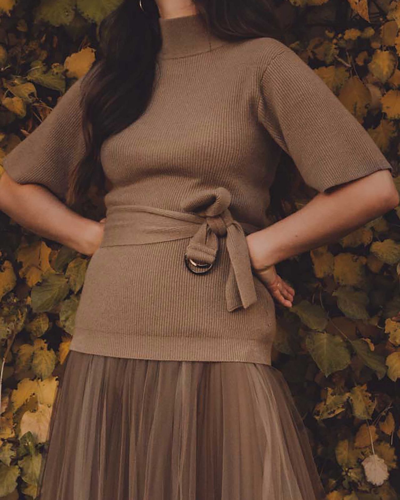 Casual Chic: Brown Tulle Skirt with a Ribbed Sweater — Tulle Skirt Outfits