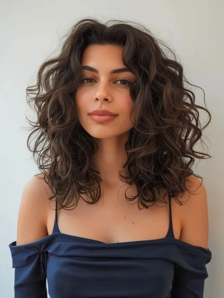Butterfly Haircut: Which Face Shape It Suits Best — Haiirology