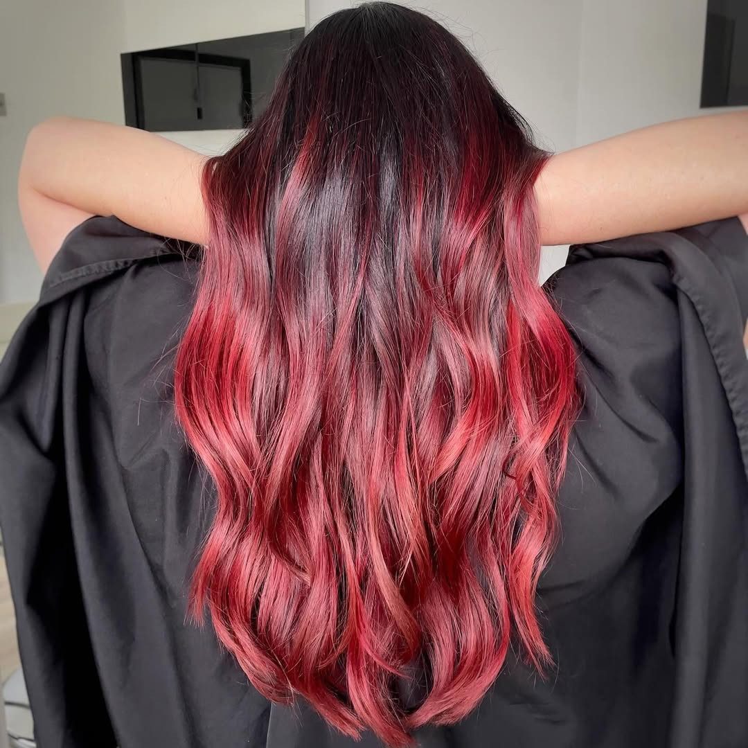 Mid-Back Visual Idea Mid-Back Visual Idea — Red and Black Hair