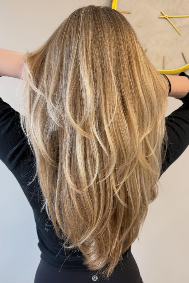Blonde V-Cut Blowout With Waves — V Cut Hair