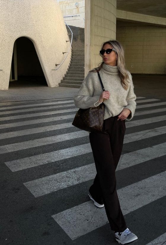 Relaxed Sophistication: New Balance with a Turtleneck Relaxed Sophistication: New Balance with a Turtleneck — New Balance Outfits