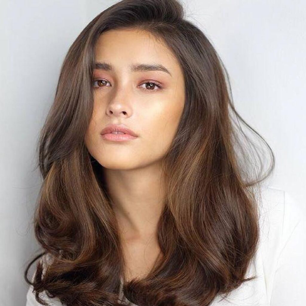 Thick Wavy Collarbone Volume Blowout — Blowout Hairstyles