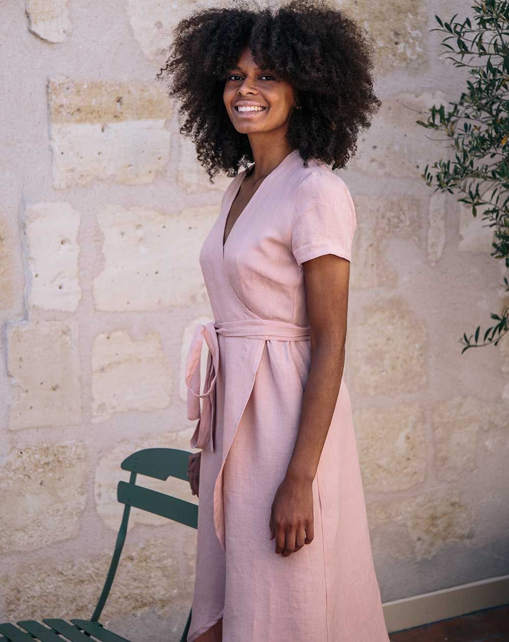 Dusty Pink Linen Wrap Dress for Smart Casual Day — Wrap Dress Outfits