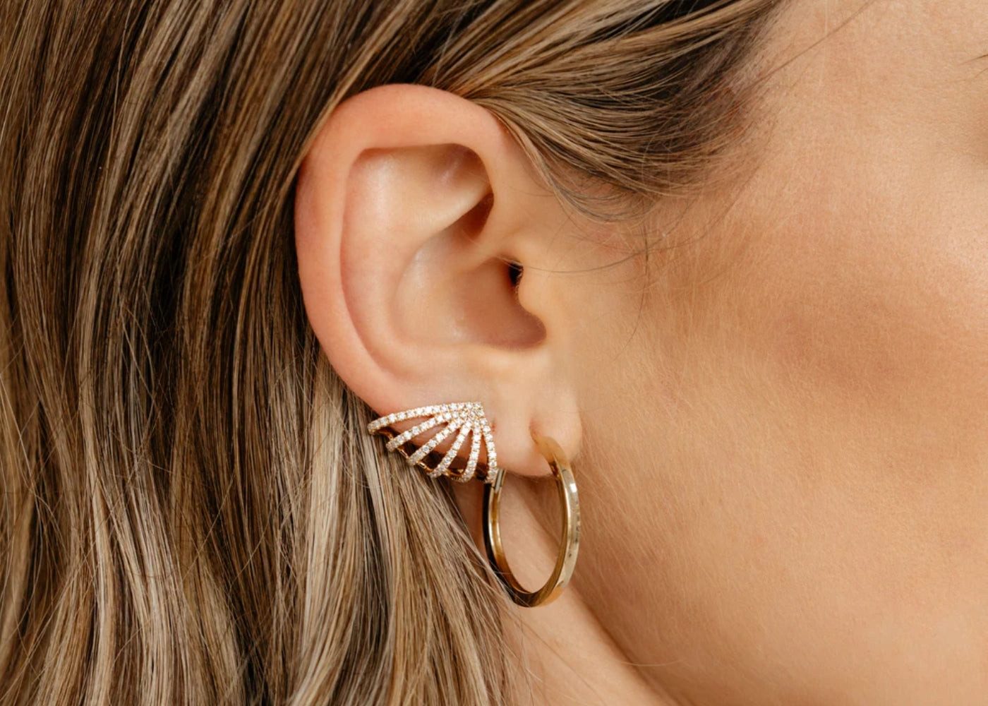 Gold-Tone Ear Stack with Fan-Shaped Ear Cuff Gold-Tone Ear Stack with Fan-Shaped Ear Cuff — Ear Stack Ideas