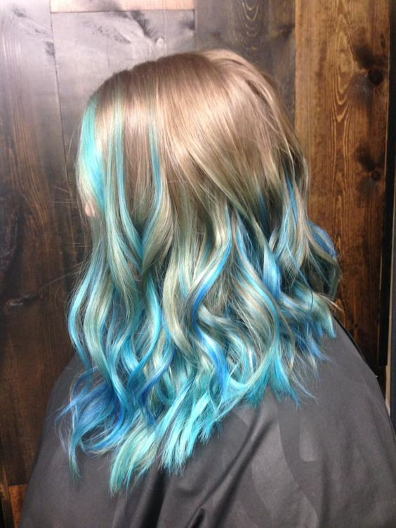 Layers Visual Idea — Pastel Blue Hair