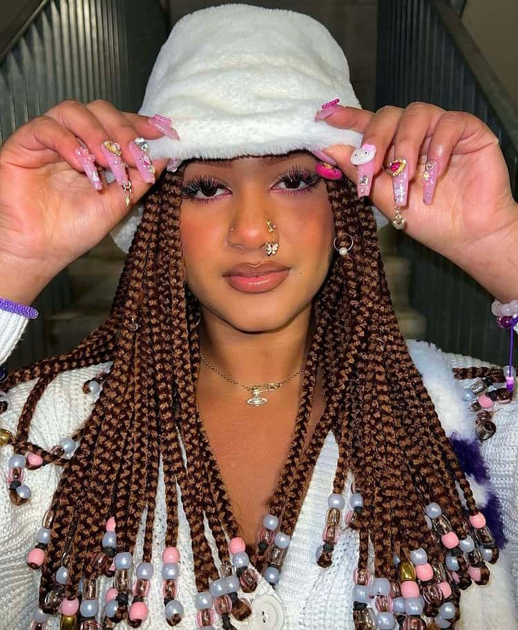 Visual Idea — Brown Knotless Braids