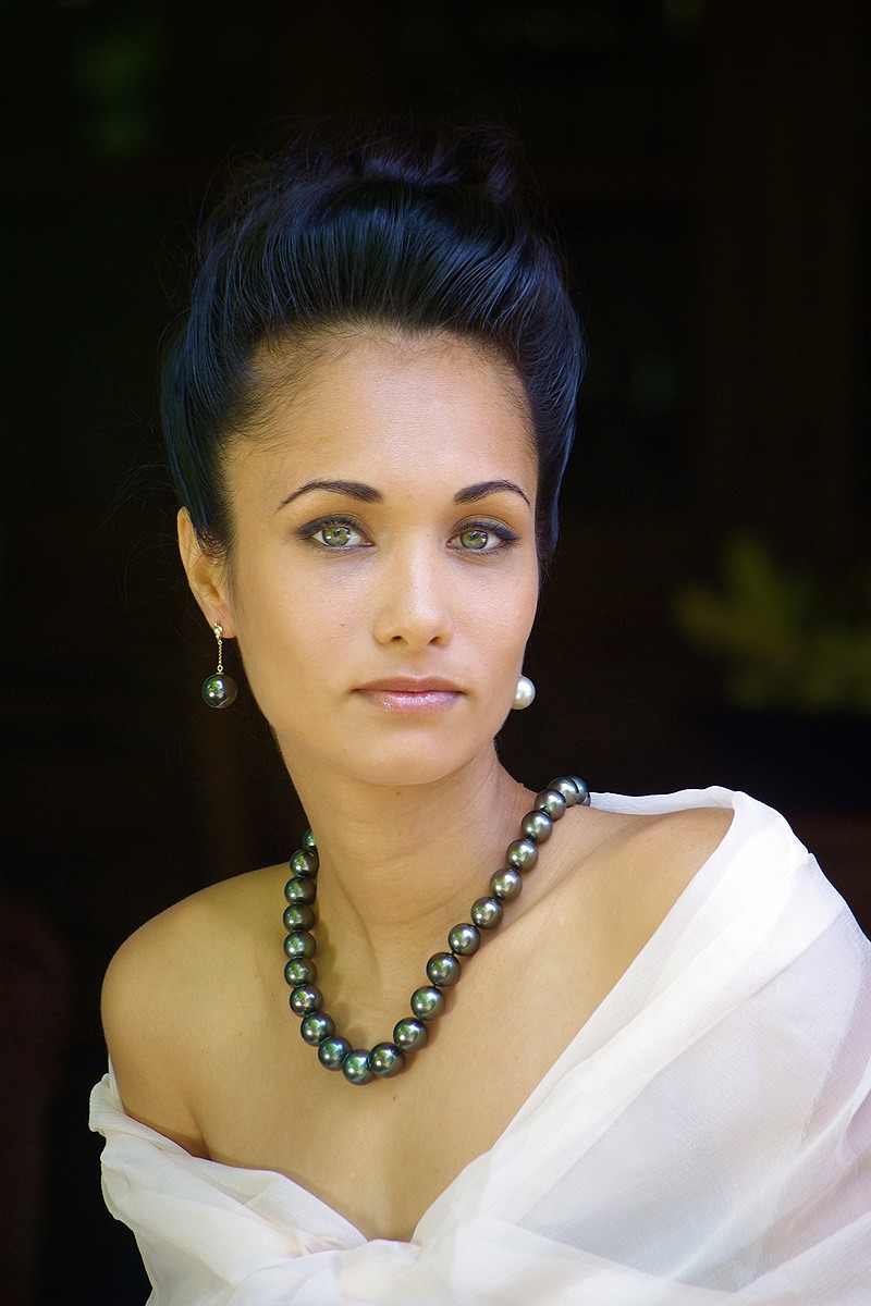 Off-The-Shoulder White Garment Outfit Idea — Pearl Jewelry