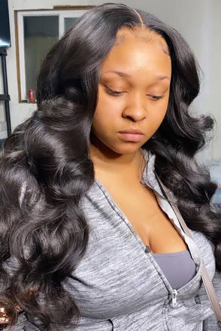 Collarbone Wavy Blowout — Closure Sew In