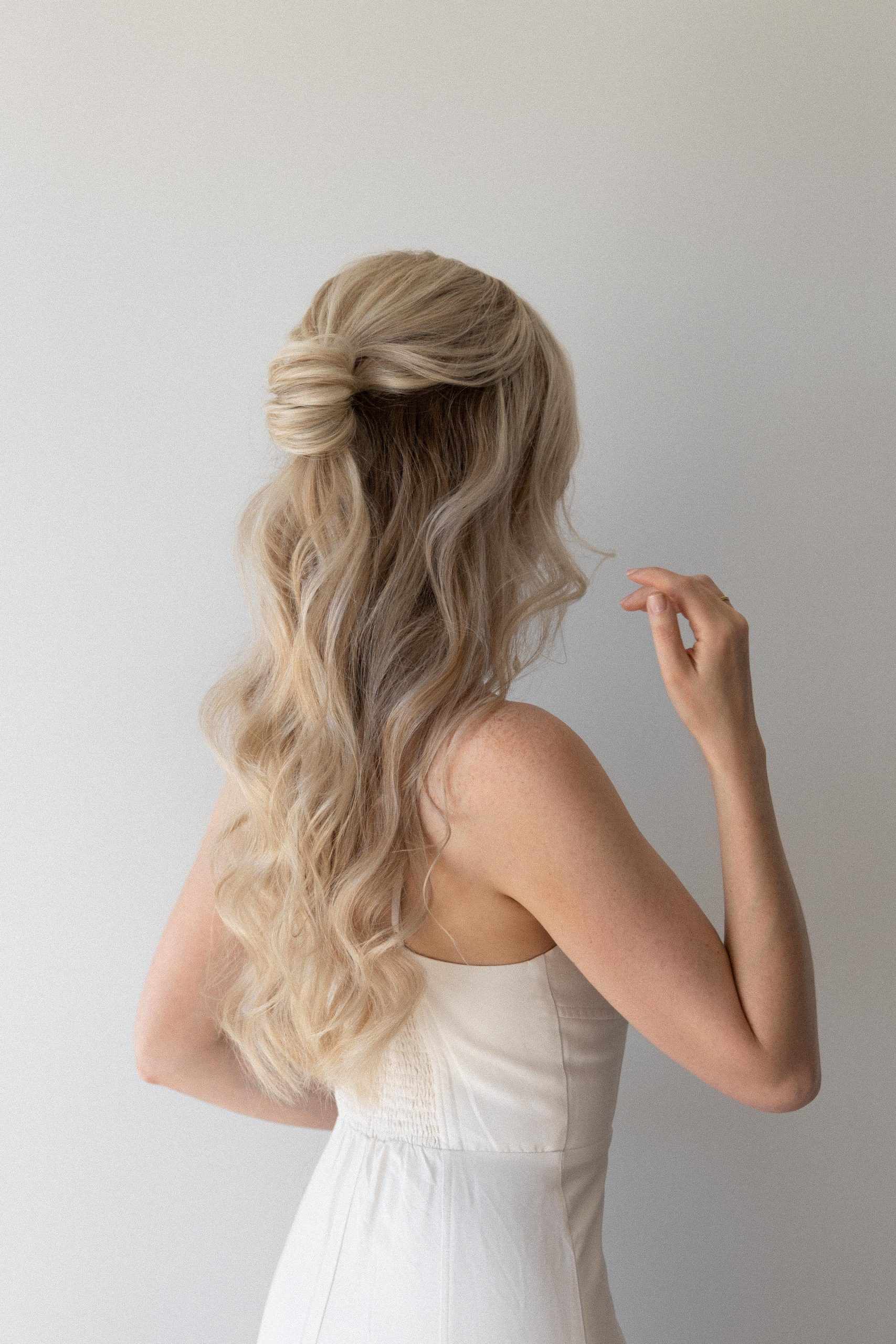 Mid-Back Blonde Twist Knot — Braided Half Up Half Down
