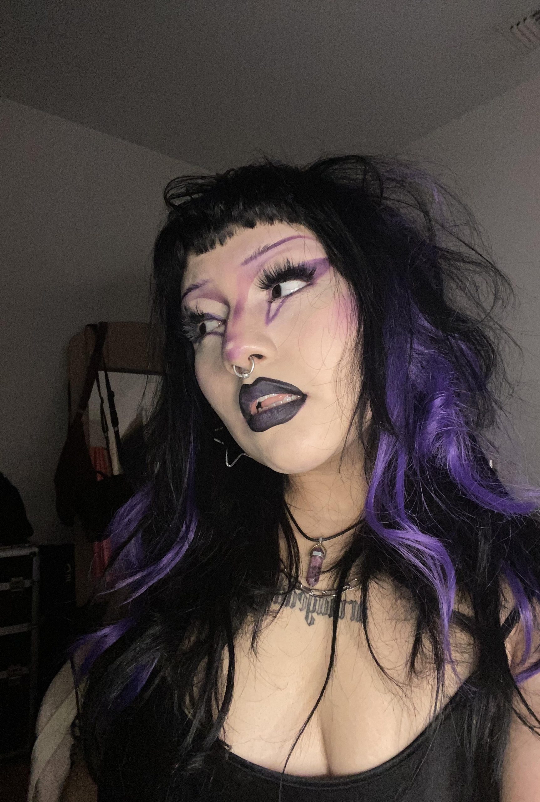 Messy Waves With Purple Streaks Messy Waves With Purple Streaks — Goth Hairstyles