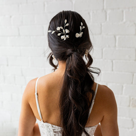 Mid-Back Visual Idea Mid-Back Visual Idea — Bobby Pin Hairstyles