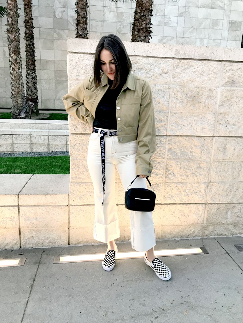 Streetwear with Cropped Jacket and Wide-Leg Pants Streetwear with Cropped Jacket and Wide-Leg Pants — Vans Outfits