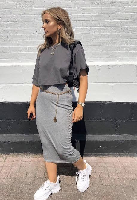 Ribbed Midi Skirt with Cropped Top and Sneakers Ribbed Midi Skirt with Cropped Top and Sneakers — Sneakers with Skirt Outfits