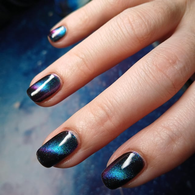 Cat-Eye Effect With Galaxy-Like Swirls Visual Idea Cat-Eye Effect With Galaxy-Like Swirls Visual Idea — Galaxy Nails