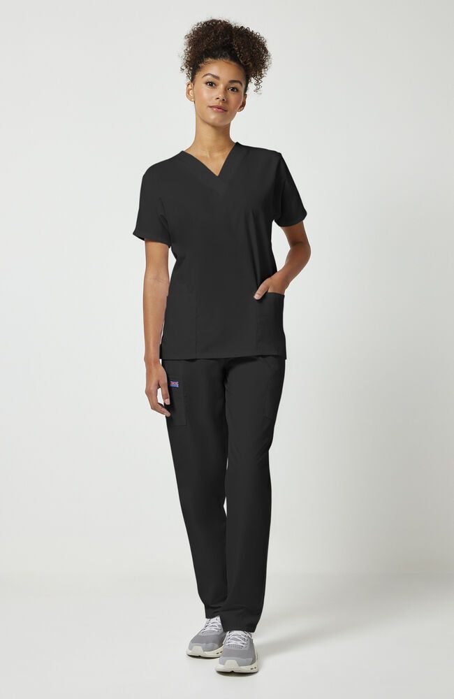 Black V-Neck Scrubs with Cargo Pockets Black V-Neck Scrubs with Cargo Pockets — Scrubs Outfits