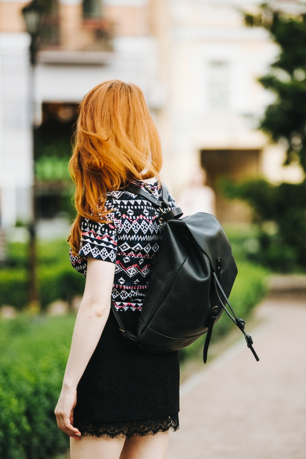 Monochrome Edge: Black Backpack with Patterned Top and Lace Skirt — Backpack Outfits Women