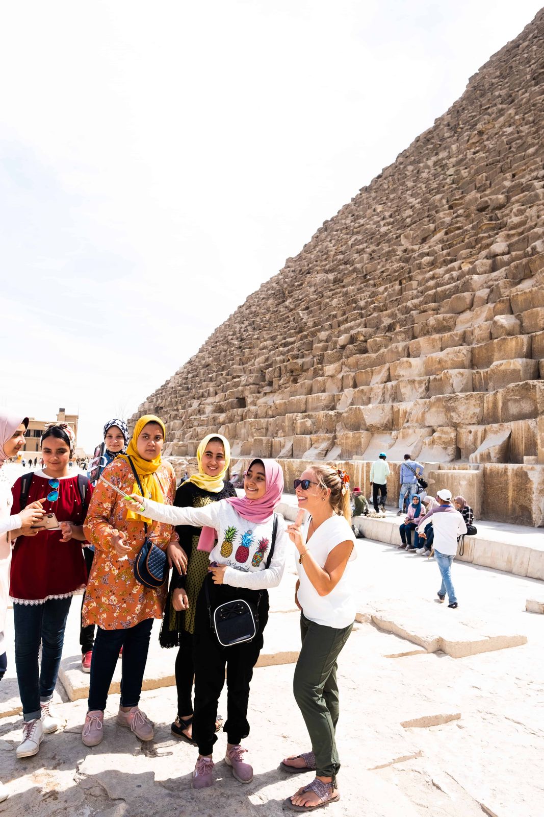 Group Casual Outfits with Hijabs and Handbags Group Casual Outfits with Hijabs and Handbags — Egypt Outfits