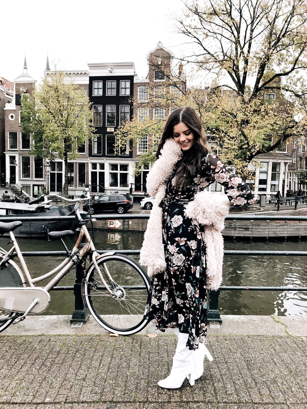 Floral Print Midi Dress with Faux Fur Coat and Chunky Boots — Midi Dress Outfits