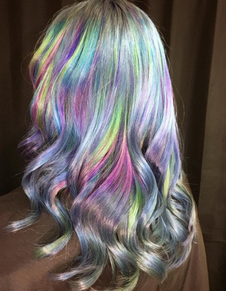 Layers Visual Idea — Holographic Hair