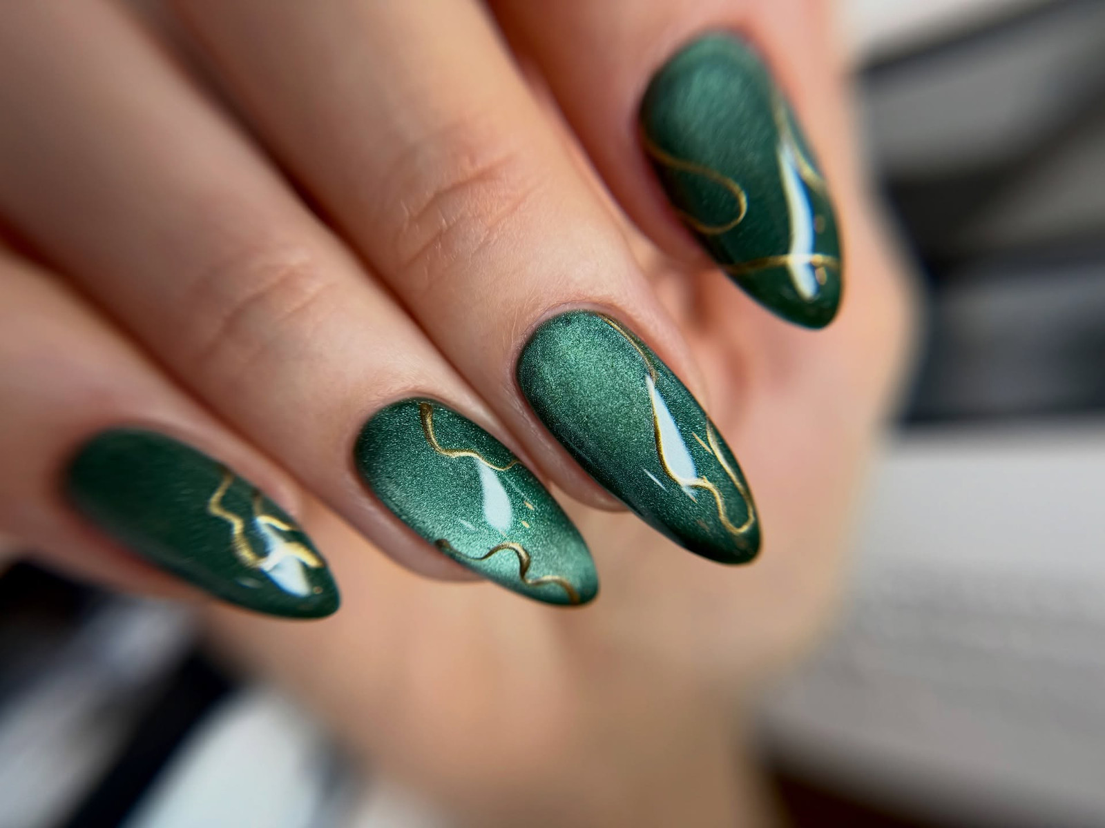 Shimmer Glossy Visual Idea Shimmer Glossy Visual Idea — Hard Gel Nails