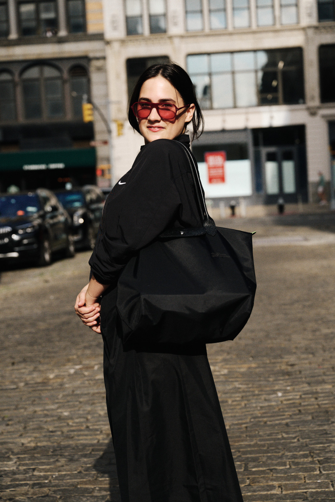 Monochromatic Edge: Large Black Longchamp Tote — Longchamp Bag Outfits
