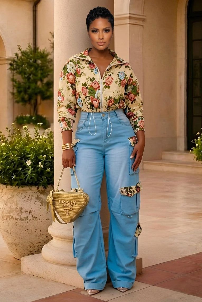 Floral Blouse with Dark Wash Skinny Jeans Floral Blouse with Dark Wash Skinny Jeans — Savannah Outfits