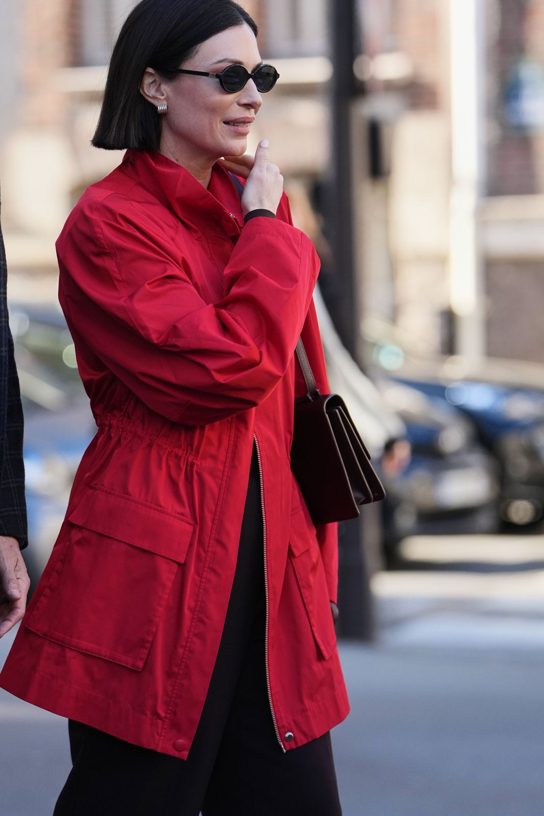 Red Utility Windbreaker with Multiple Pockets Red Utility Windbreaker with Multiple Pockets — Windbreaker Outfits