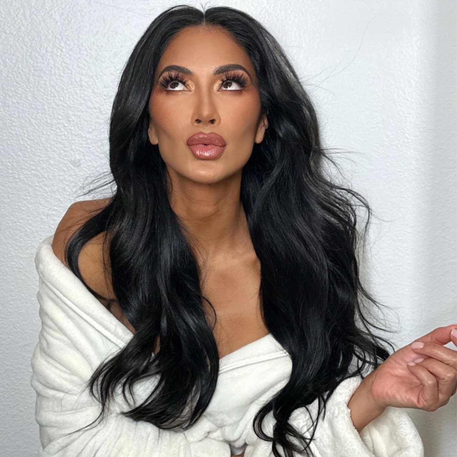 90s Bombshell Collarbone Blowout 90s Bombshell Collarbone Blowout — Blowout Natural Hair