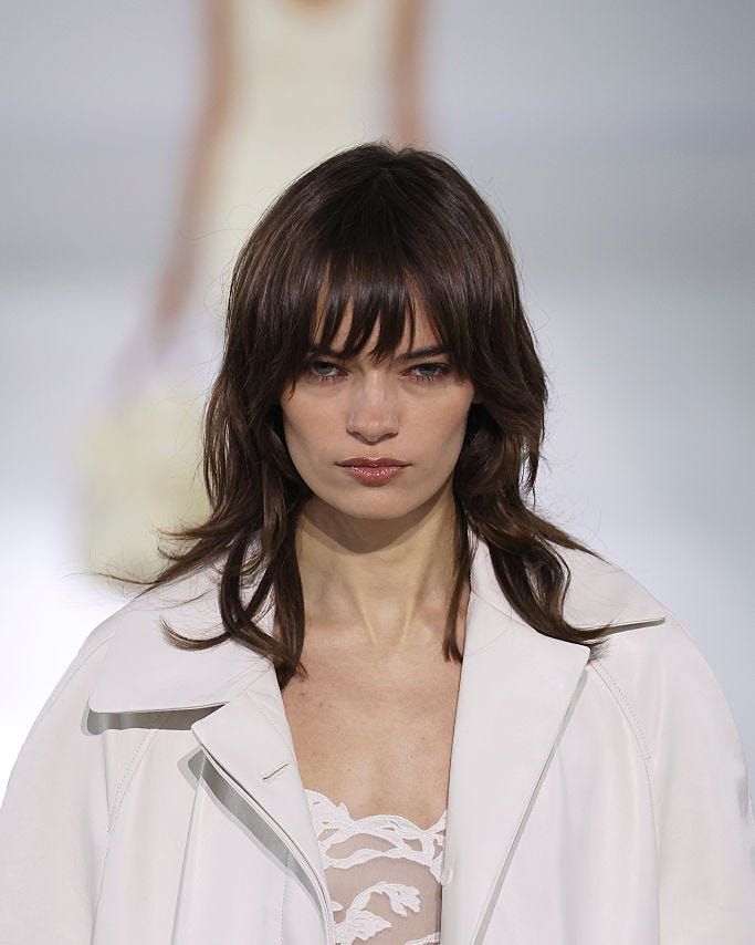 Fine Hair Shoulder Length Cut With See-Through Bangs Fine Hair Shoulder Length Cut With See-Through Bangs — Hush Cut