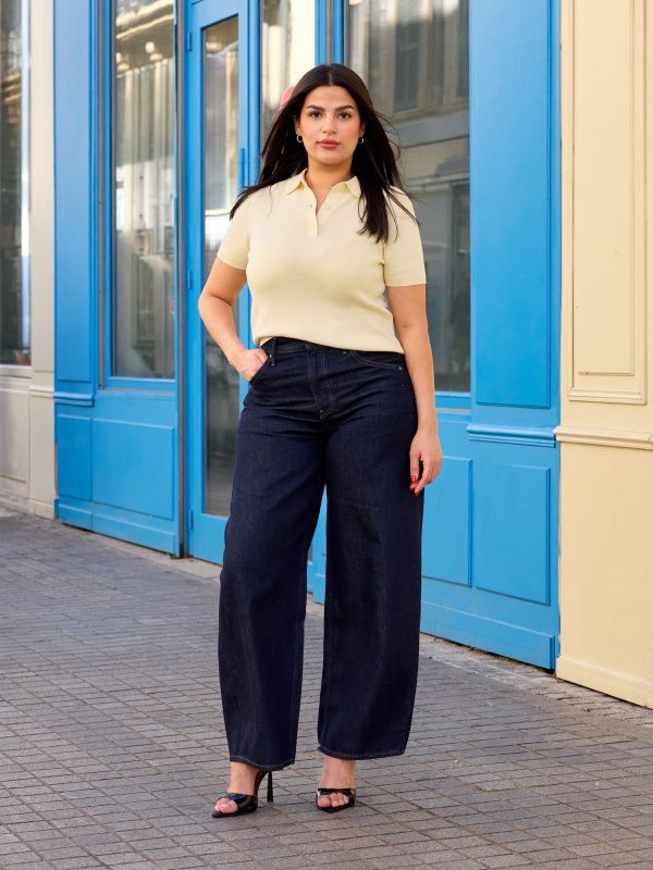 Fitted Polo with Very Wide-Leg Jeans — Outfits for Long Torso
