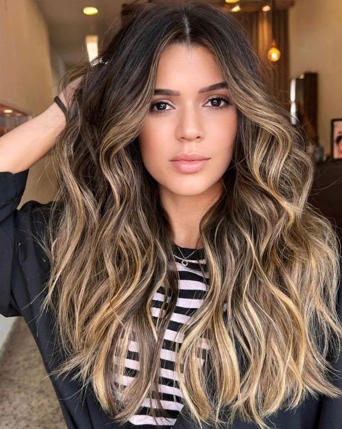 Long Layers Visual Idea — Brunette Balayage