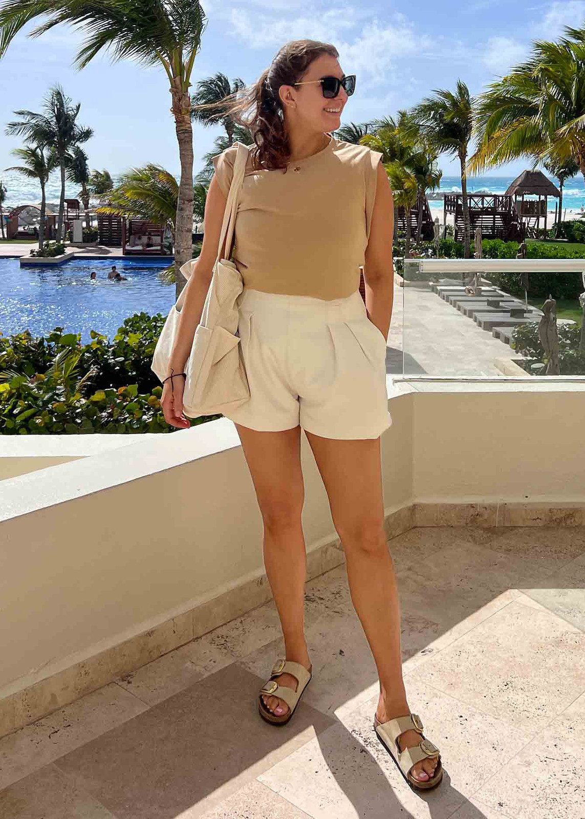 Tan Knit Top and Pleated Shorts for Casual Daytime Exploration Tan Knit Top and Pleated Shorts for Casual Daytime Exploration — Cancun Outfits
